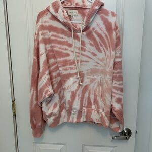American Eagle Outfitters Pink and White Tie-Dye Hoodie